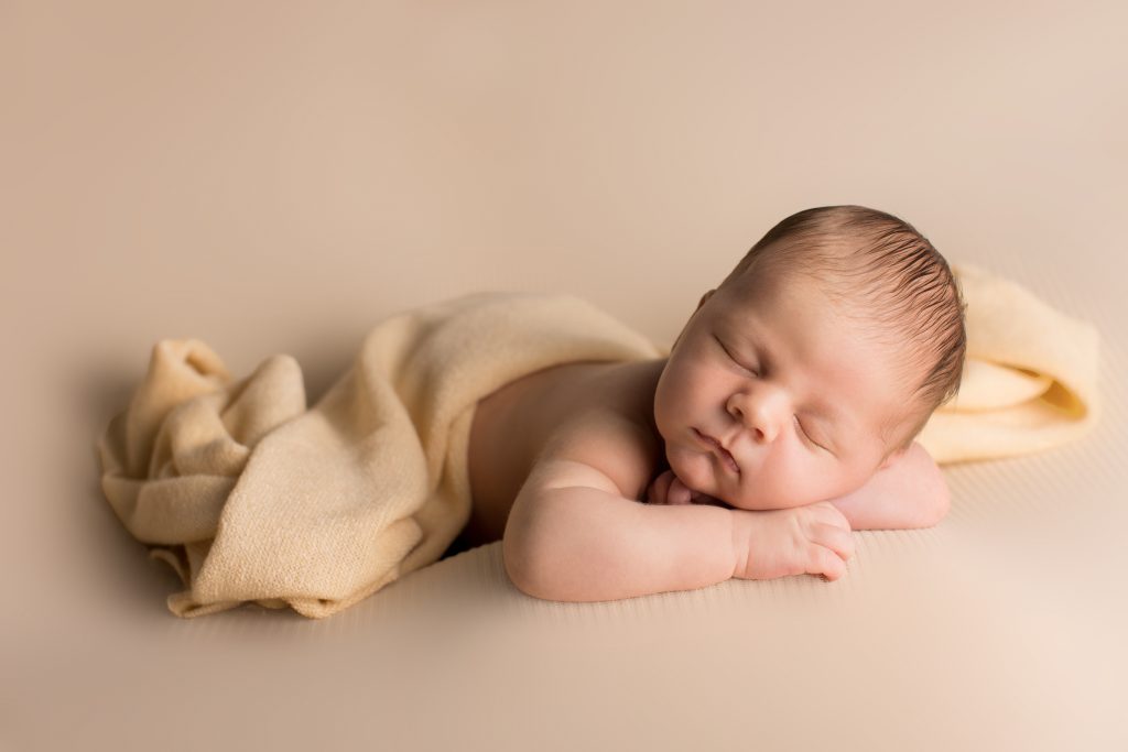 Chicago Newborn Photographer